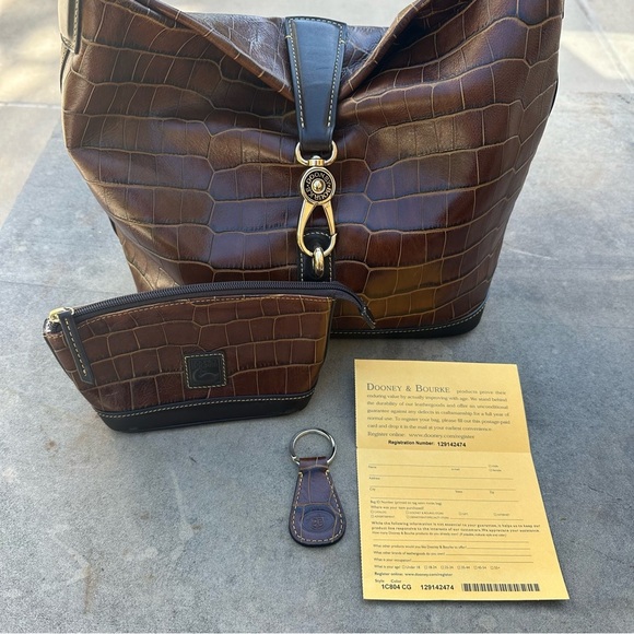 Dooney & Bourke Sac Bag Cognac Croc Embossed Leather Logo Lock Purse Pouch & Key - Picture 1 of 16